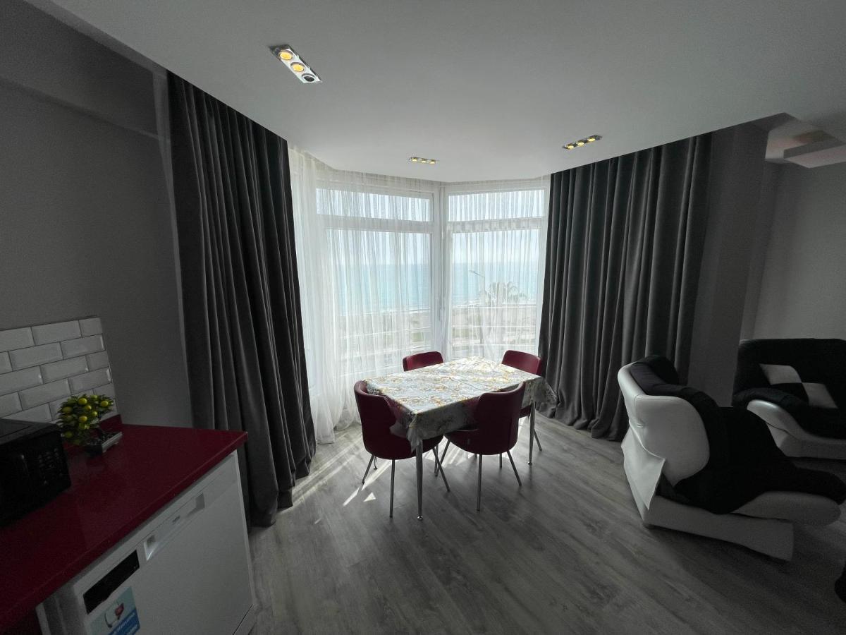 Sa Apartments! Beachfront Apartment With Sea View & Pool Alanya Zewnętrze zdjęcie