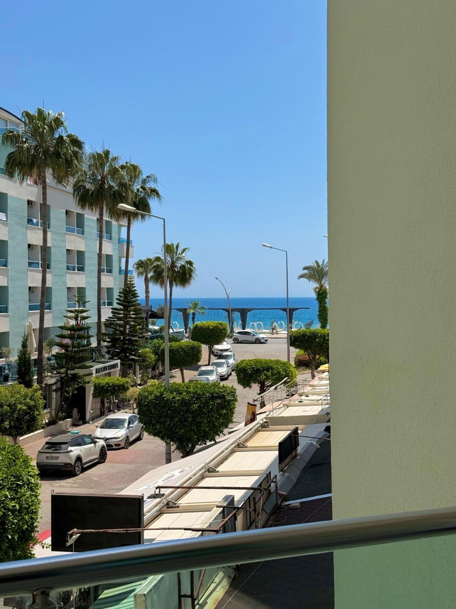 Sa Apartments! Beachfront Apartment With Sea View & Pool Alanya Zewnętrze zdjęcie