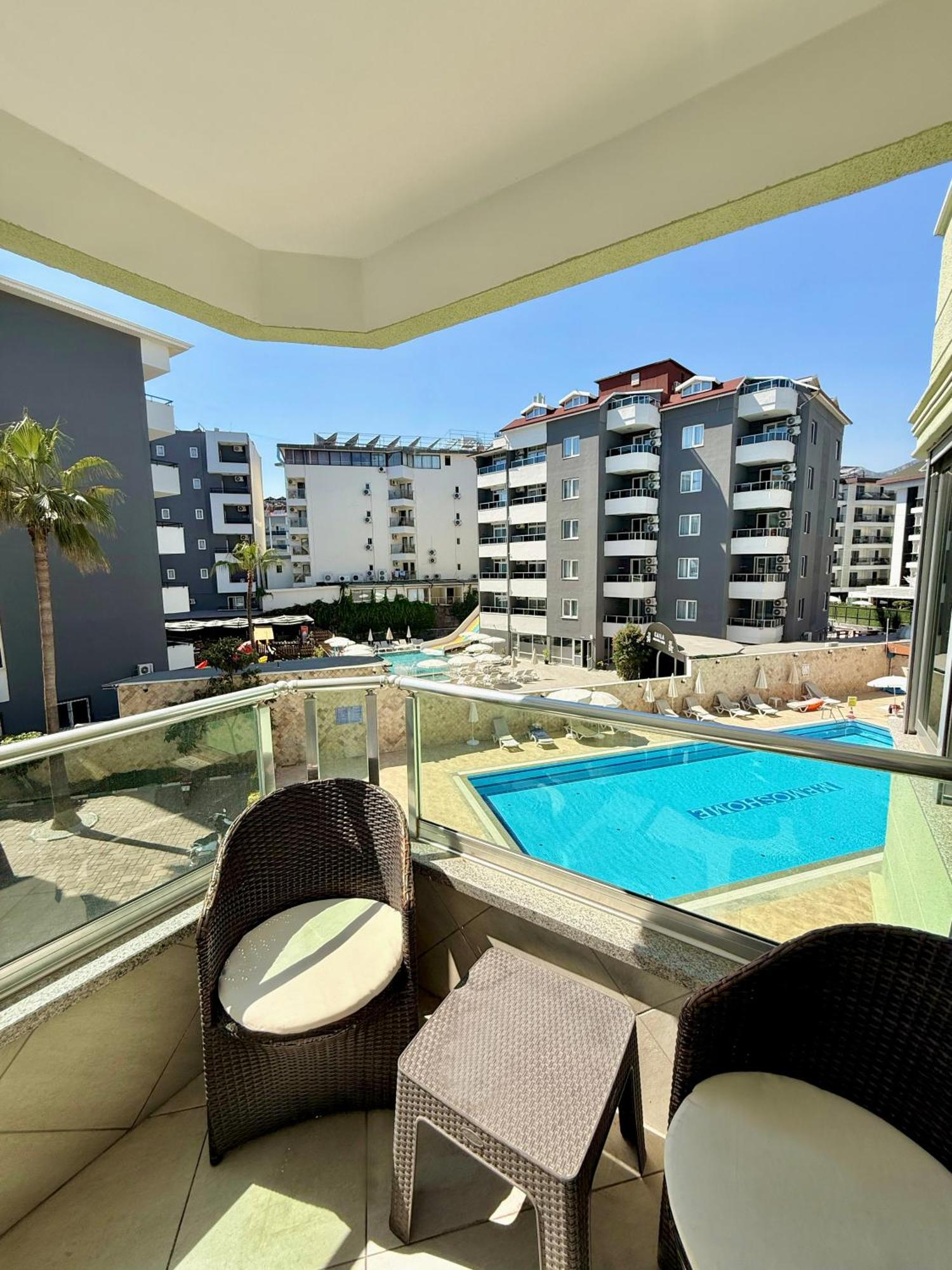 Sa Apartments! Beachfront Apartment With Sea View & Pool Alanya Zewnętrze zdjęcie