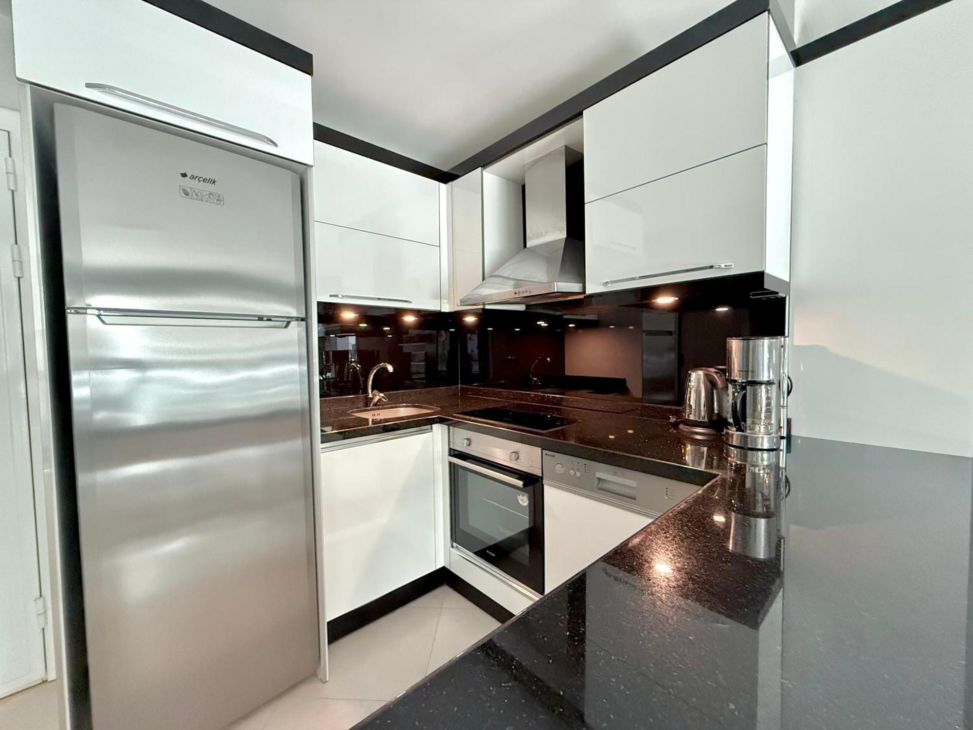 Sa Apartments! Beachfront Apartment With Sea View & Pool Alanya Zewnętrze zdjęcie